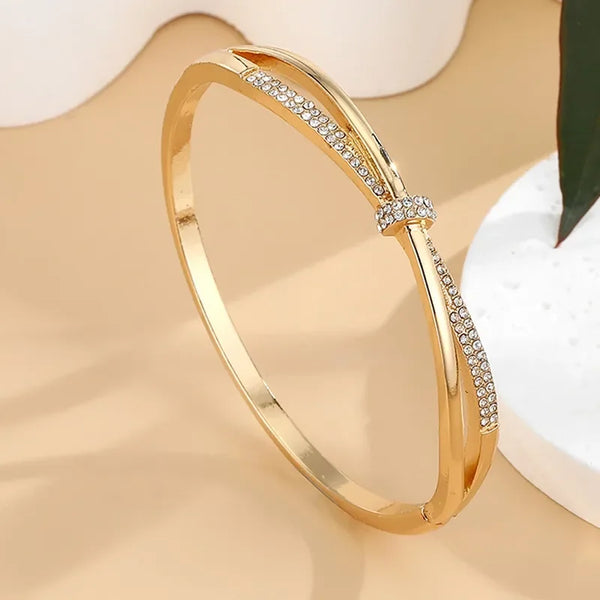 Crystal Bangle Bracelet — Elegant Daily Wear for Women