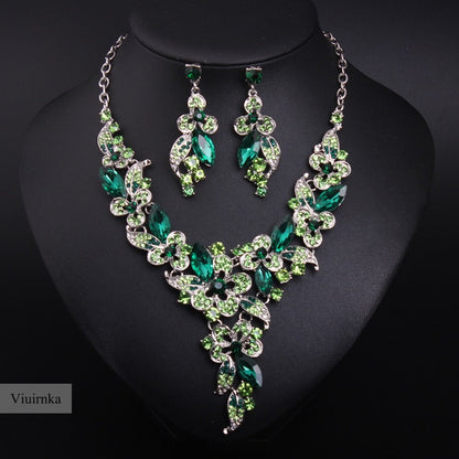 Viuirnka Green Floral Statement Necklace & Earrings Set for Women – Leaf & Flower Motif Jewelry for Weddings, Parties, Prom & Bridesmaid Gifts goobingoo