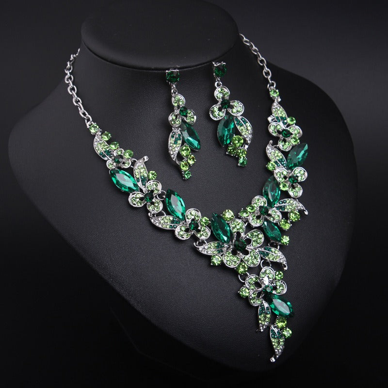Viuirnka Green Floral Statement Necklace & Earrings Set for Women – Leaf & Flower Motif Jewelry for Weddings, Parties, Prom & Bridesmaid Gifts goobingoo