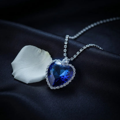 Heart of the Ocean Necklace — Crystal Pendant Inspired by Classic Cinema goobingoo