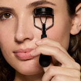 e.l.f Pro Eyelash Curler Stainless Steel Lash Curler with Replacement Pad