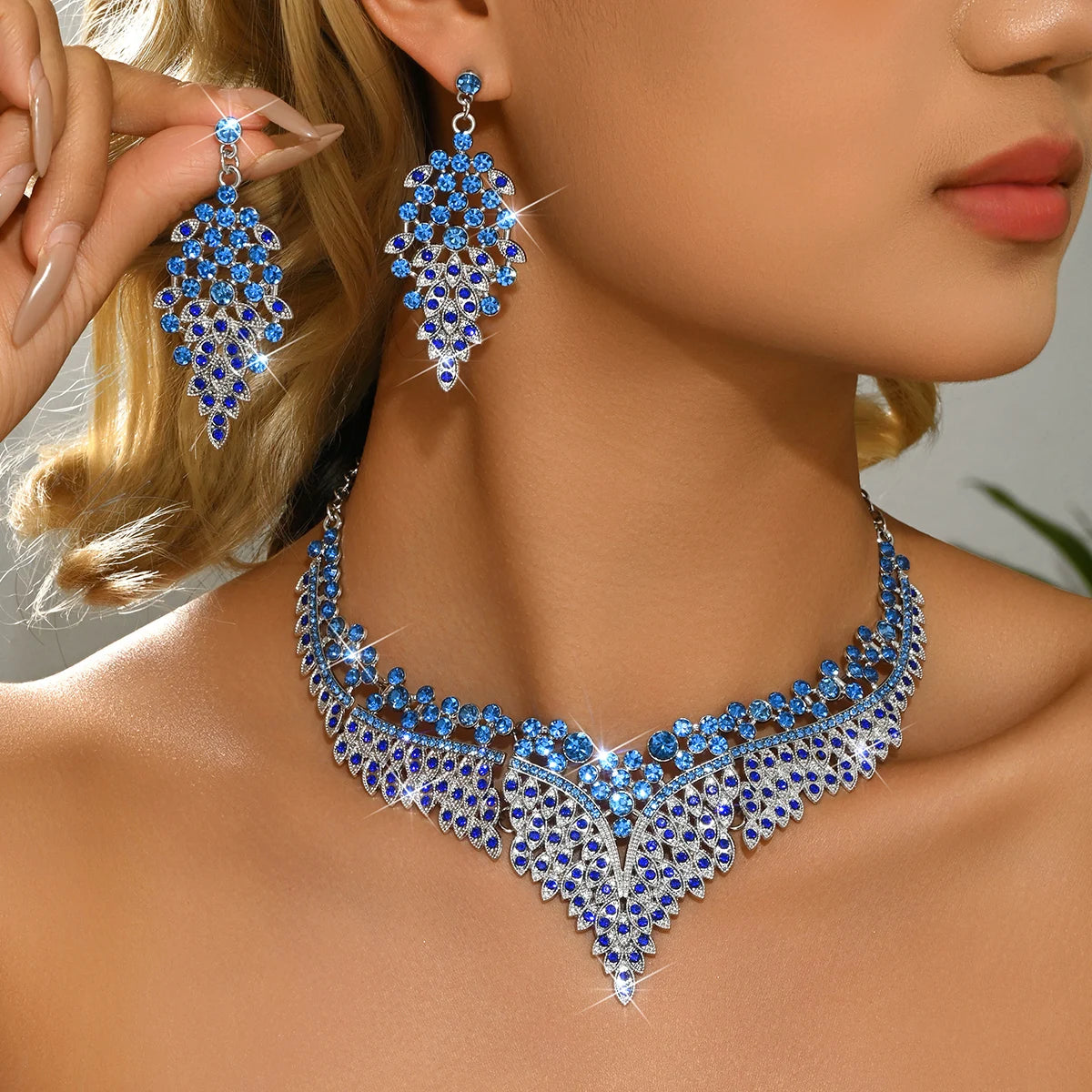 goobingoo Emerald Elegance Cascading Jewelry Set goobingoo