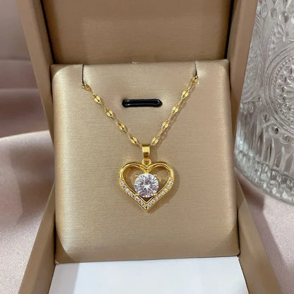 Fashionable and Luxurious Peach Heart Pearl Oyster Necklace, Personalized and Versatile Stainless Steel Clavicle Chain goobingoo