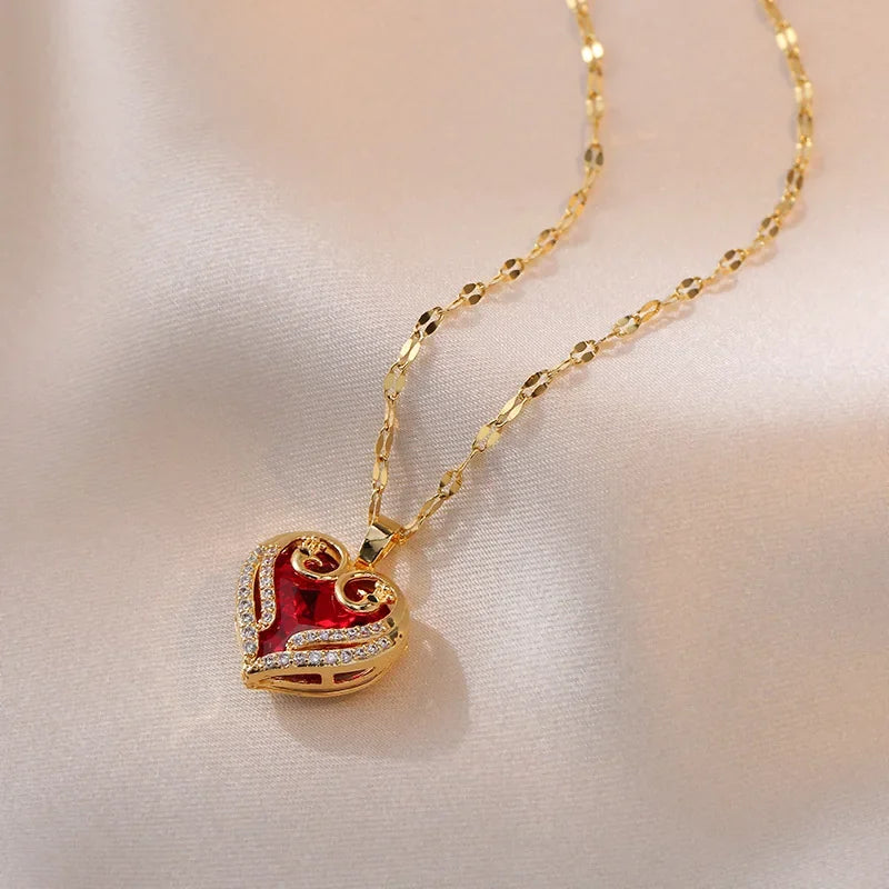 Fashionable and Luxurious Peach Heart Pearl Oyster Necklace, Personalized and Versatile Stainless Steel Clavicle Chain goobingoo