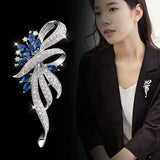 Trendy Flower Brooch Pin for Women Elegant Charm Chest Jewelry Gift