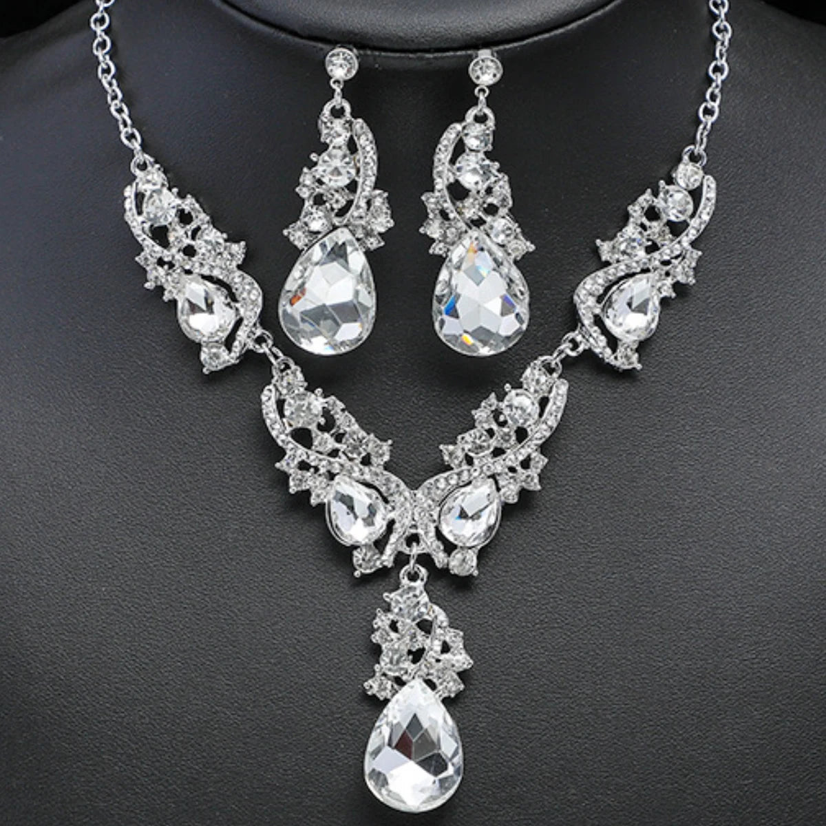 Elegant Alloy Necklace and Earring Set Wedding Party Jewelry