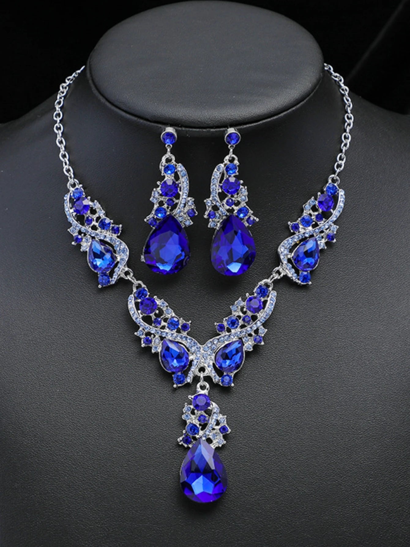 Elegant Alloy Necklace and Earring Set Wedding Party Jewelry