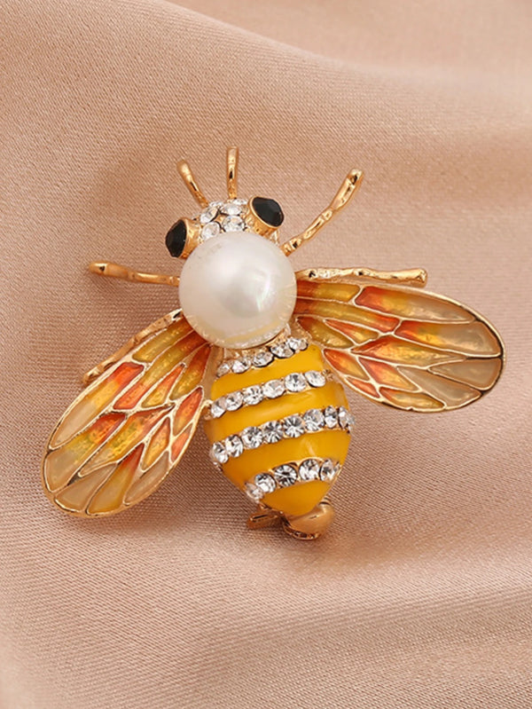 Pearl Bee Brooch Elegant Luxury Statement Pin