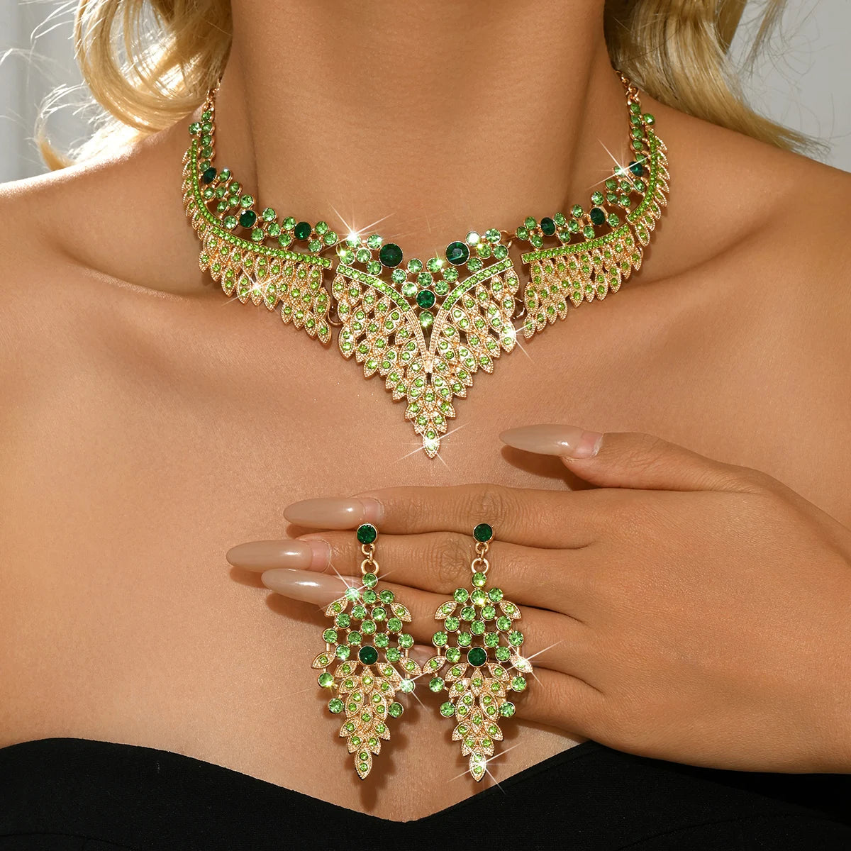 goobingoo Emerald Elegance Cascading Jewelry Set goobingoo