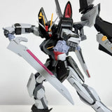 HG 1/144 Strike Noir Mecha Model Kit – Articulated Robot Figure with Wings, Backpack & Weapons