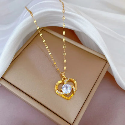Fashionable and Luxurious Peach Heart Pearl Oyster Necklace, Personalized and Versatile Stainless Steel Clavicle Chain goobingoo