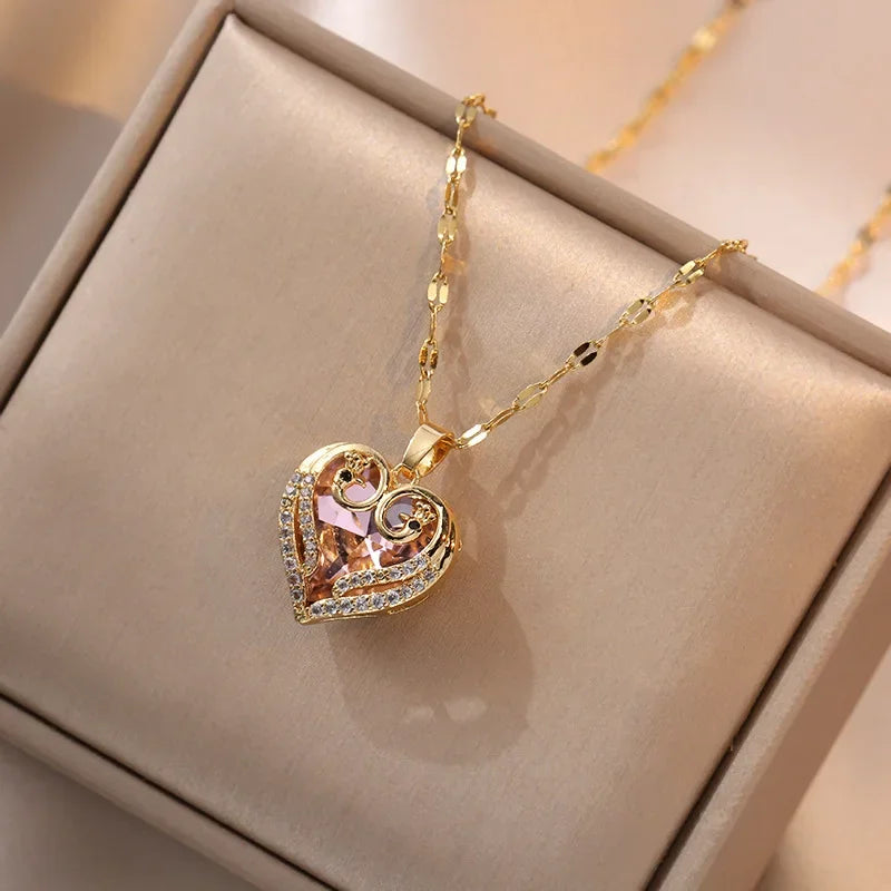 Fashionable and Luxurious Peach Heart Pearl Oyster Necklace, Personalized and Versatile Stainless Steel Clavicle Chain goobingoo