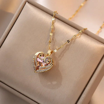 Fashionable and Luxurious Peach Heart Pearl Oyster Necklace, Personalized and Versatile Stainless Steel Clavicle Chain goobingoo