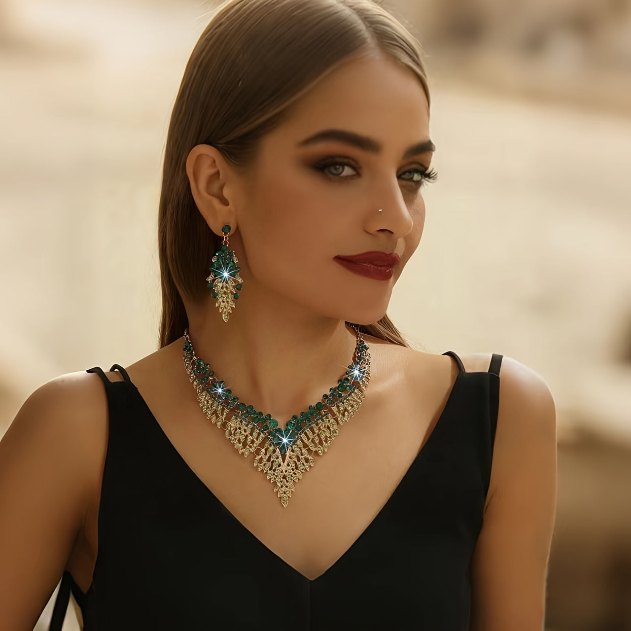 Green Necklace and Earrings Set for Women - Evening Wear Accessories, Fashionable Minimalist Jewelry Set goobingoo